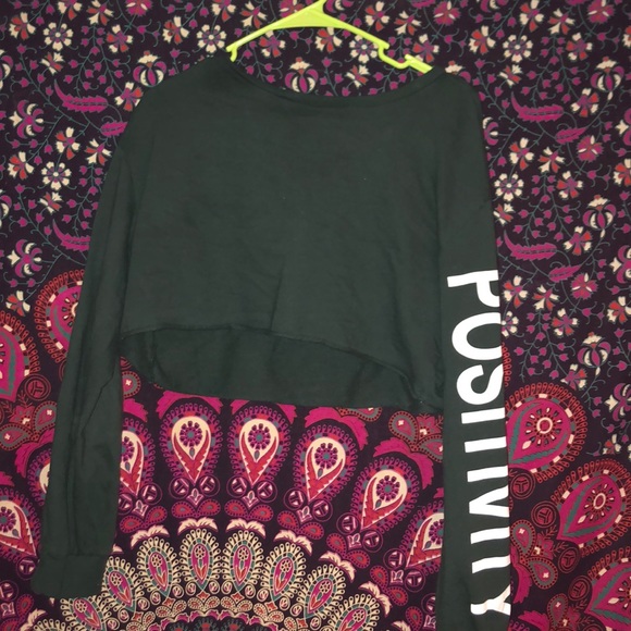 H&M Tops - H&M Long Sleeve Green ‘Positivity’ Crop Top